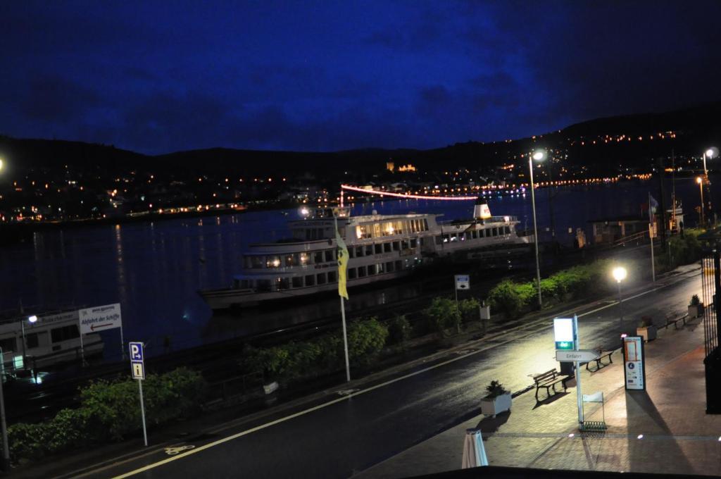 Hotel Krone Ruedesheim Rüdesheim am Rhein Εξωτερικό φωτογραφία