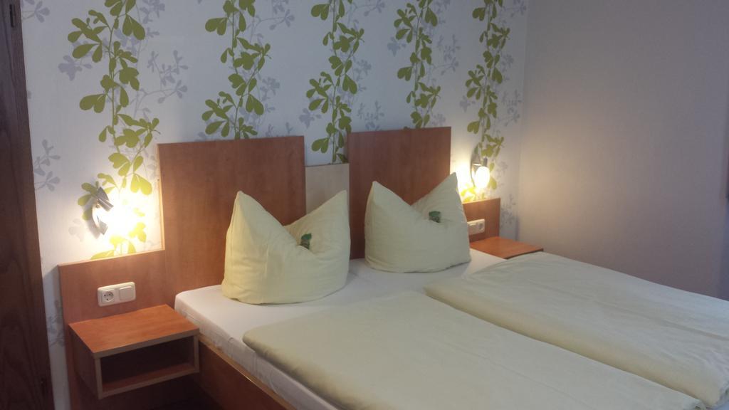 Hotel Krone Ruedesheim Rüdesheim am Rhein Εξωτερικό φωτογραφία
