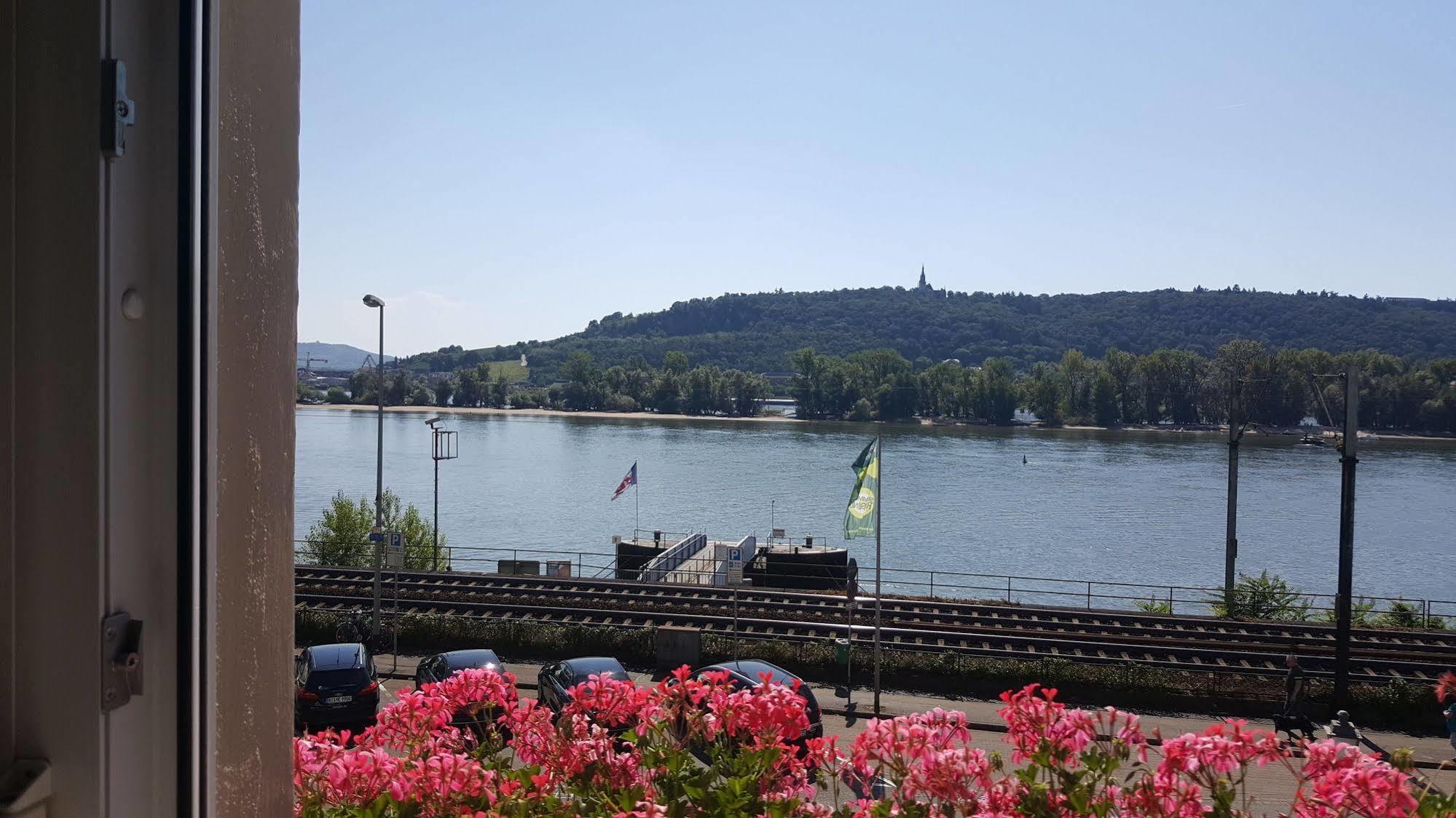 Hotel Krone Ruedesheim Rüdesheim am Rhein Εξωτερικό φωτογραφία